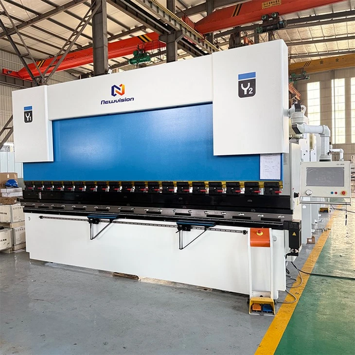 Machine à cintrer CNC hydraulique